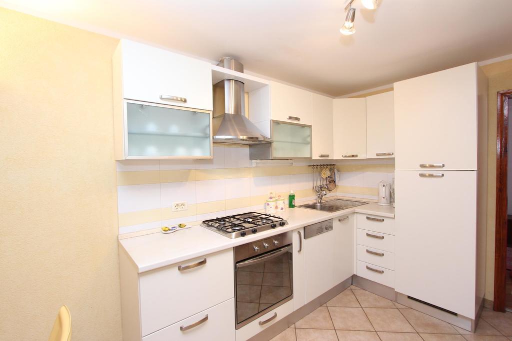 Apartments Pataj 로비니 외부 사진